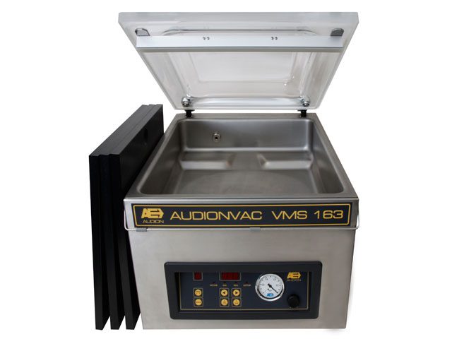 https://www.pacmachinery.com/wp-content/uploads/VMS-163-Chamber-Vacuum-Sealer.jpg